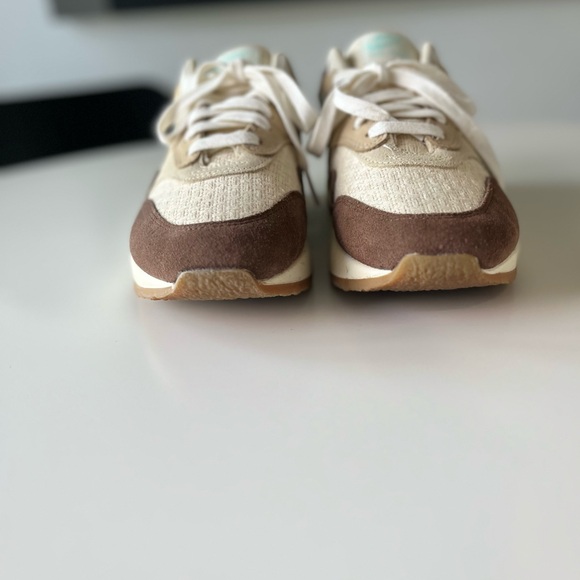 Nike Air Max 1 ‘Crepe FD5088-200 - Picture 2 of 7